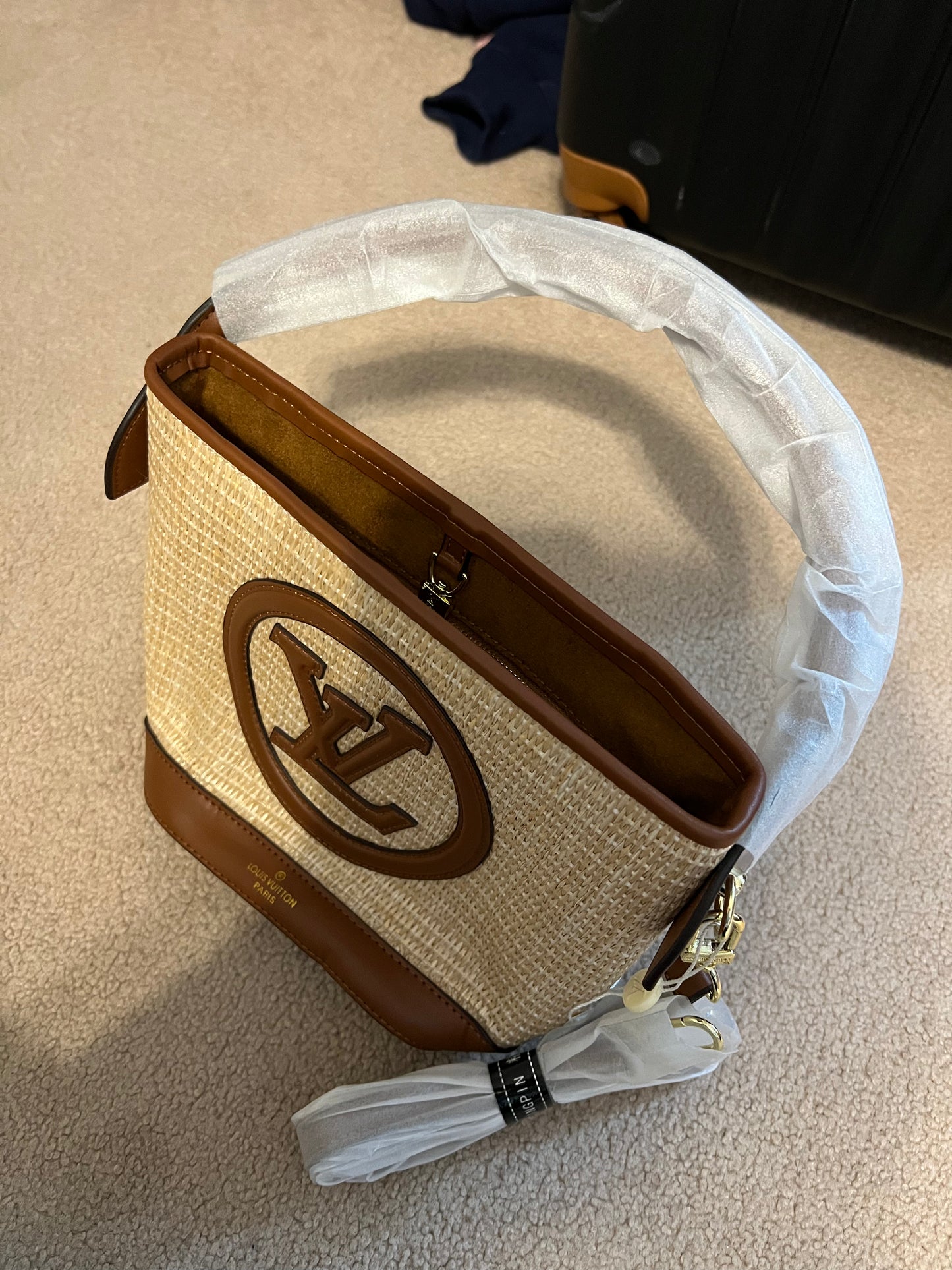 Designer-style LV Petit Bucket Handbag
